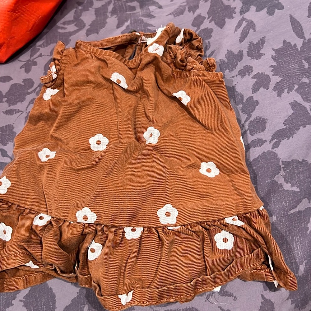 Miles the label brown flower dress sleeveless summer 3 months
